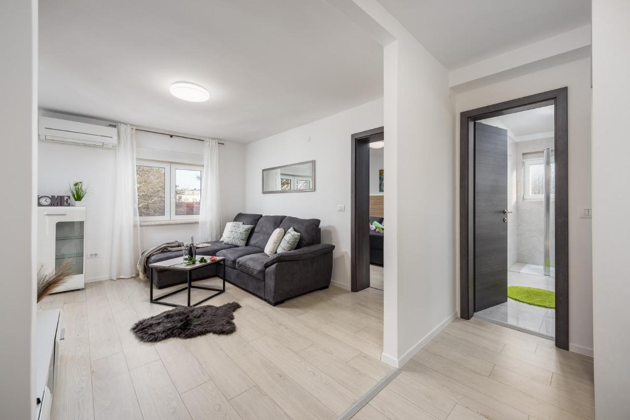 Apartment S&M Heart Of PUY 외부 사진